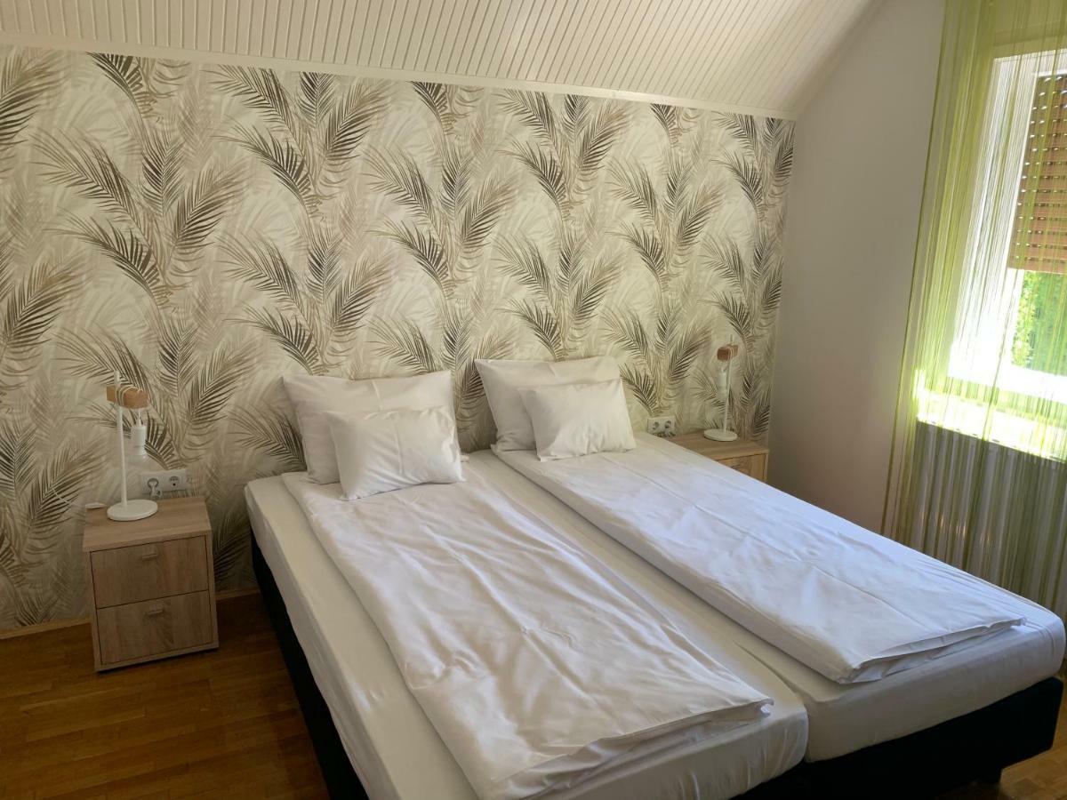 Csuka48 Apartman Szarvas Εξωτερικό φωτογραφία